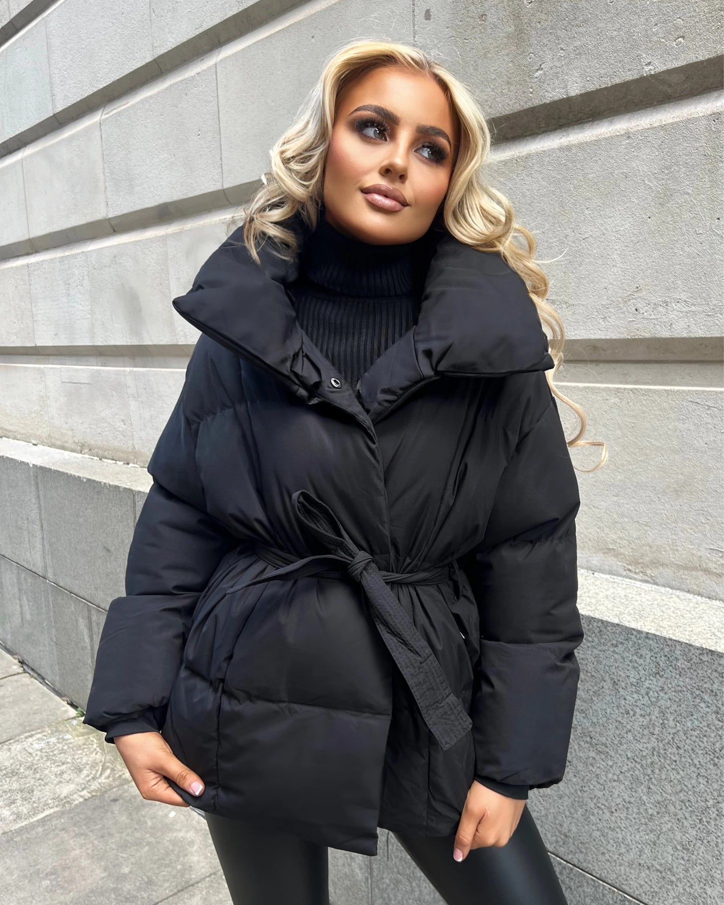 Women’s Hooded Puffer Coat